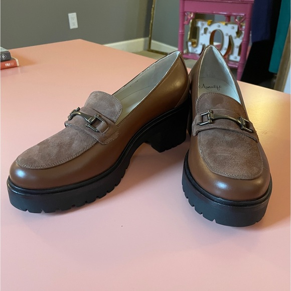 Amalfi by Rangoni Tamara brown leather lug platform loafers 38 - Picture 2 of 10